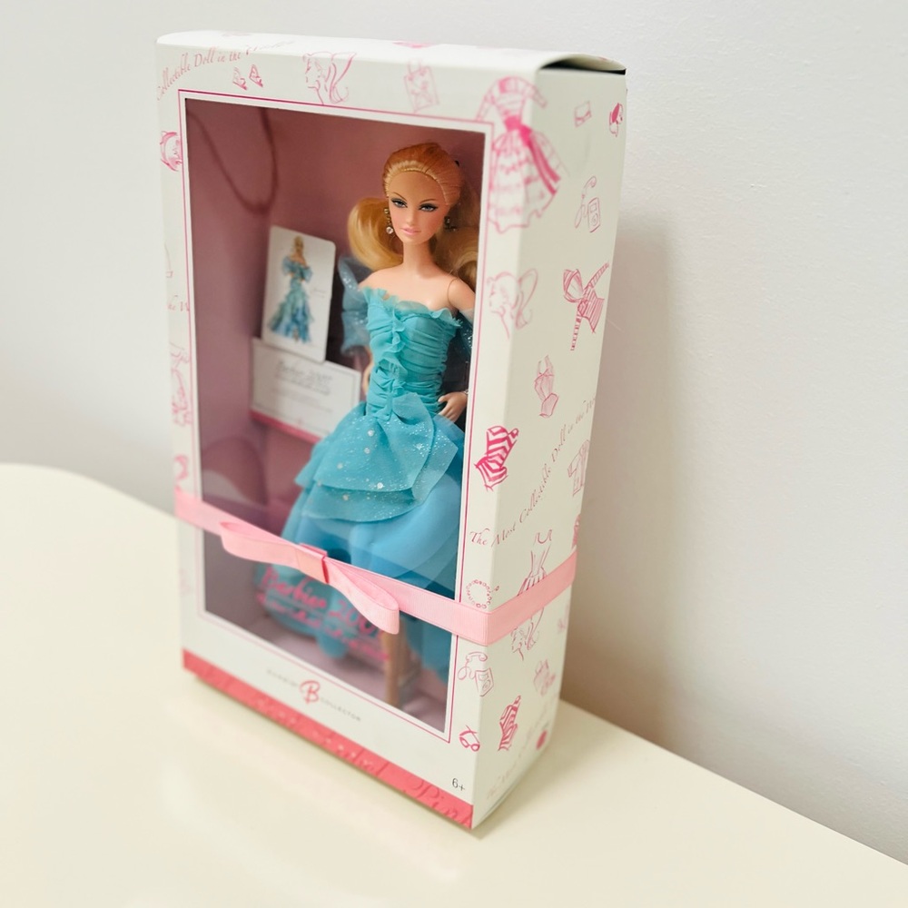 2007 BARBIE THE MOST COLLECTIBLE DOLL IN THE WORLD ROBERT BEST DESIGN NEW IN BOX - Picture 4 of 16